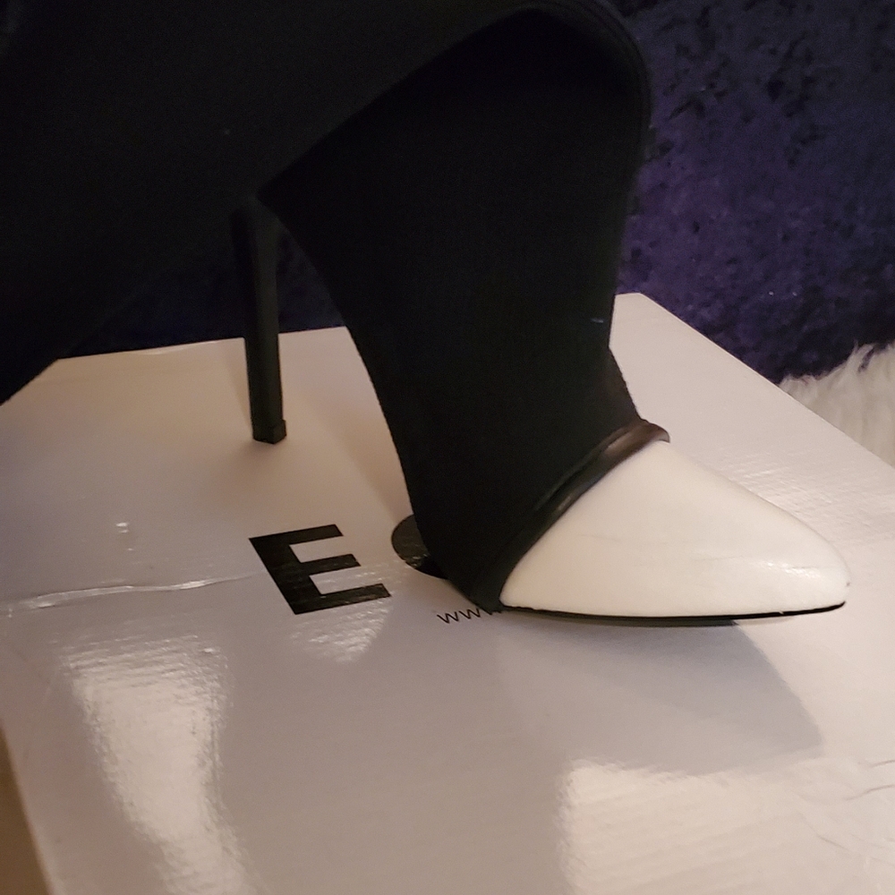 Boots - Picture 2 of 3